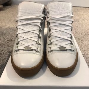 100% authentic Balenciaga Arena sneaker